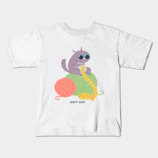 knit cat Kids T-Shirt